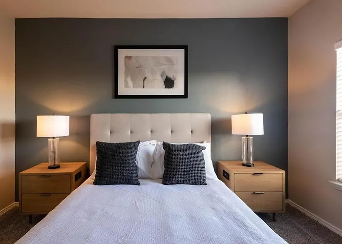 Landing Modern With Amazing Amenities