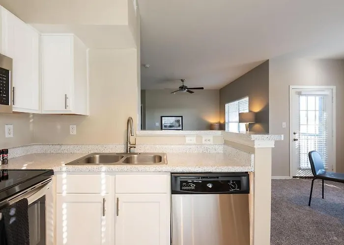 Landing Modern With Amazing Amenities